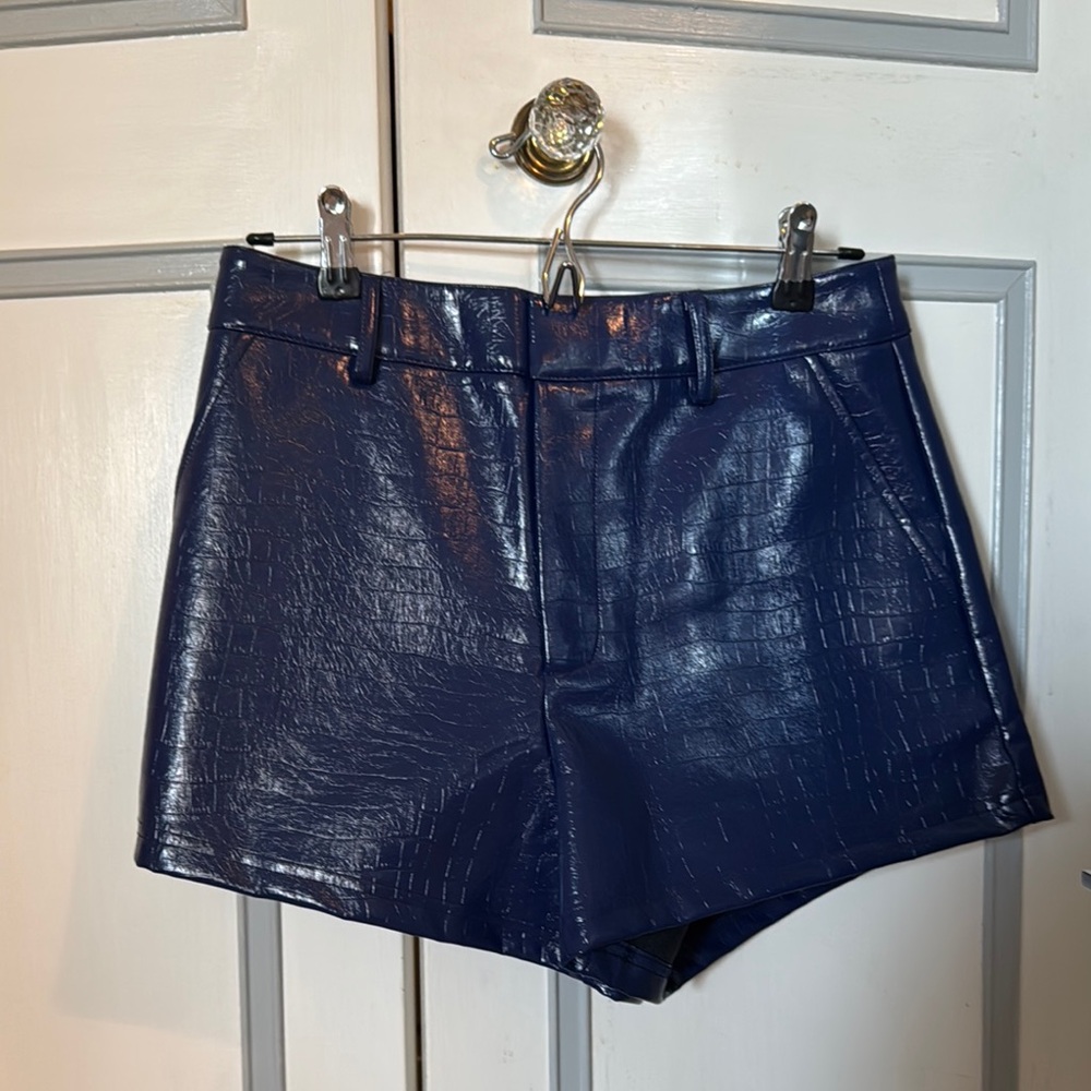 NWT Noli High Waist Blue Glossy Shorts